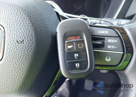 2023 Honda Pilot 2Wd Touring z USA, uszkodzony, nr VIN 5FNYG2H72PB000671